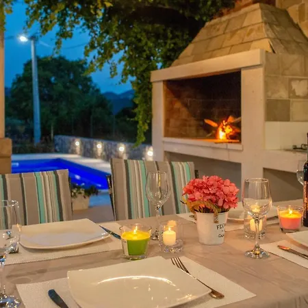 Вилла Rustica *